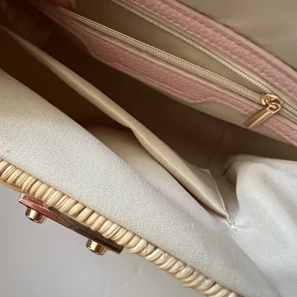 Tommy Bahama Wicker Leather Purse Crossbody Bag - Picture 6 of 9